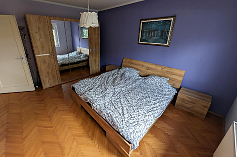 Квартира с тремя комнатами Шишка: 3