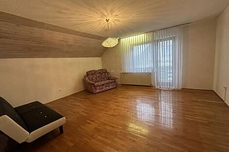 Засип, Дом: 9