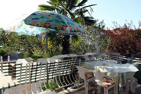 Дом, Прочее ЛУ́ЦИЯ: 12