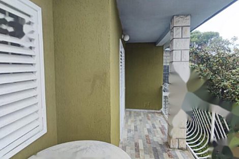 Дом, Прочее ЛУ́ЦИЯ: 15