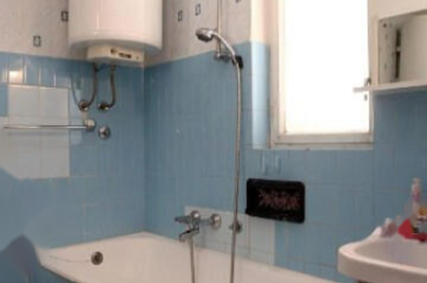 Дом, Прочее ЛУ́ЦИЯ: 18