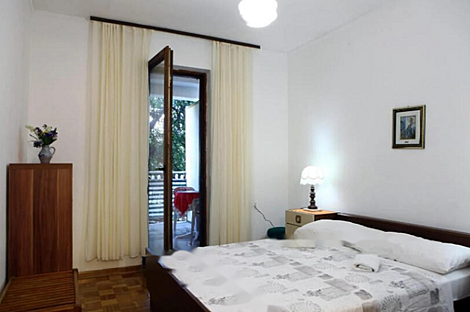 Дом, Прочее ЛУ́ЦИЯ: 19