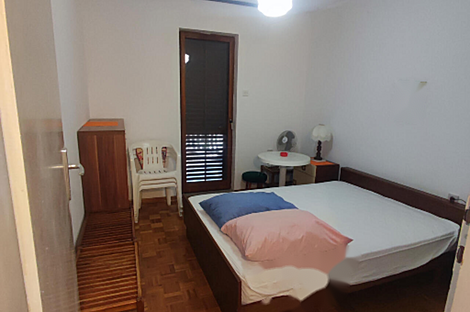 Дом, Прочее ЛУ́ЦИЯ: 22