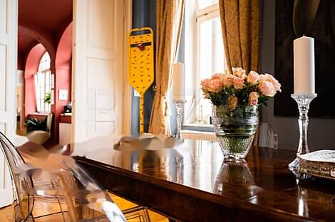 Центр Любляны, квартира с более чем пятью комнатами.: 6