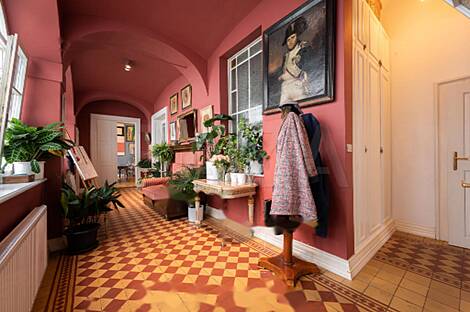 Центр Любляны, квартира с более чем пятью комнатами.: 12