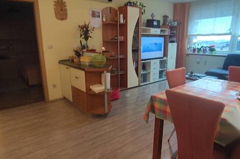 Квартира с тремя комнатами и балконом на Штепанском поселке: 4