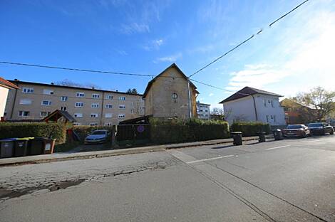 Здание на Обирской улице: 3