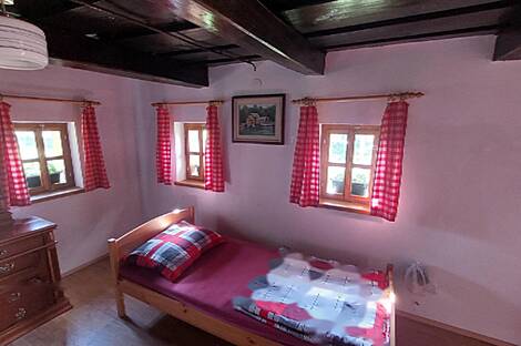 Центральный дом в Вержее: 15