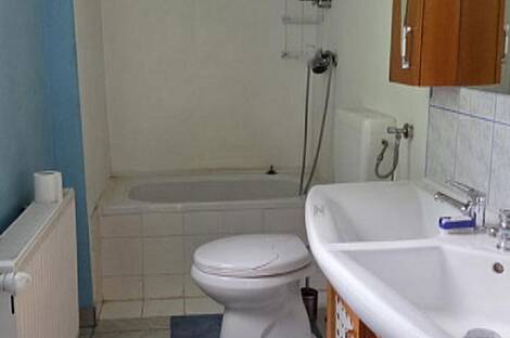 Дом, Чершак: 13