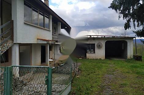 Жилище в Чрномелье: 3