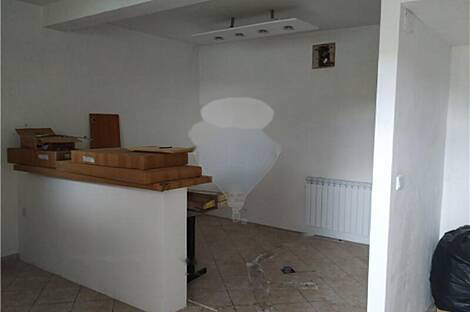 Жилище в Чрномелье: 8