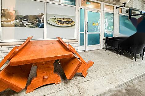 Торговая площадь: 3