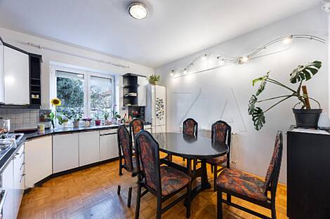 Любляна, Шишка, дом: 8