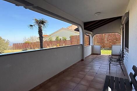 Дом, Малиа: 17