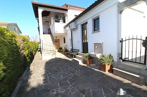 Дом, Малиа: 28