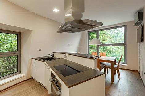 4-комнатная квартира в центре: 9