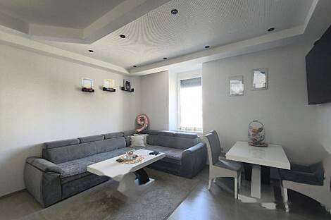 Апартаменты 3.5 комнаты в Ново Вевче: 1