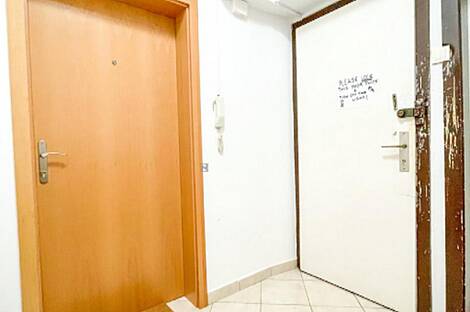 Квартира в доме из трех комнат, известная как Шишка: 8