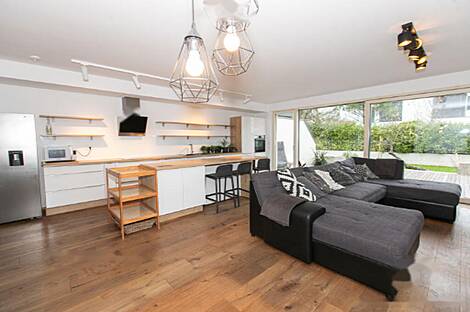 Дом, 5+ комнат, Троново: 1