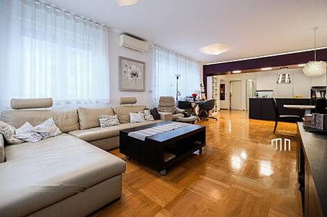 Квартира с четырьмя комнатами: 5