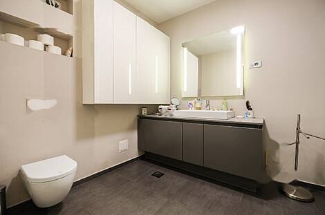 Квартира с четырьмя комнатами: 16