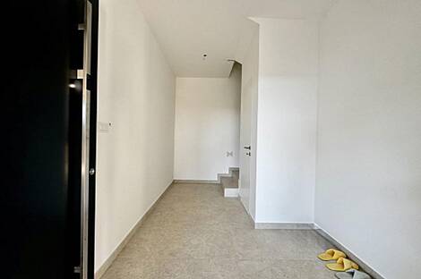 Трехкомнатная квартира в Чрнуче: 13