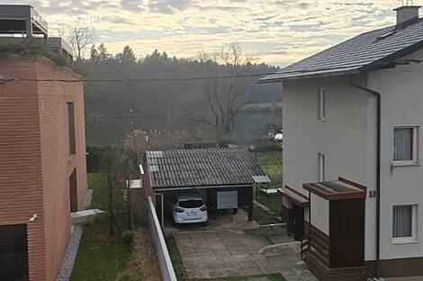 Жилье с видом на водоем: 2