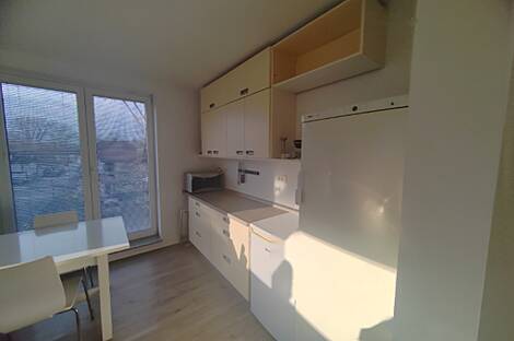 Жилье с видом на водоем: 3