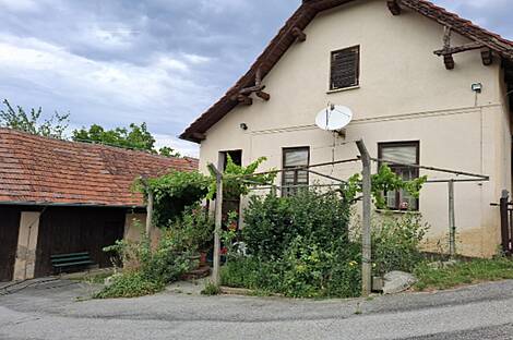 Видонци, дом: 6