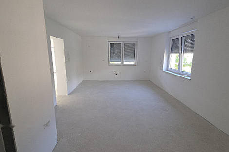 Квартира с тремя комнатами в Сежане: 4