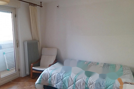 Трёхкомнатный дом в Сежане: 2