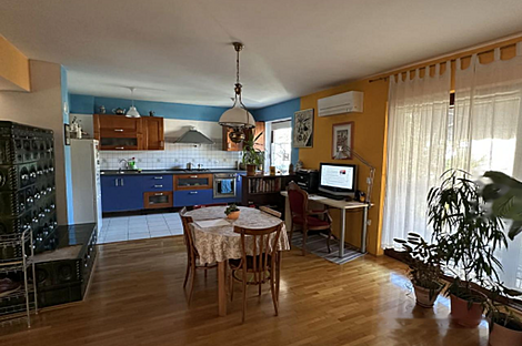 Трёхкомнатное жильё в Шаларе: 3