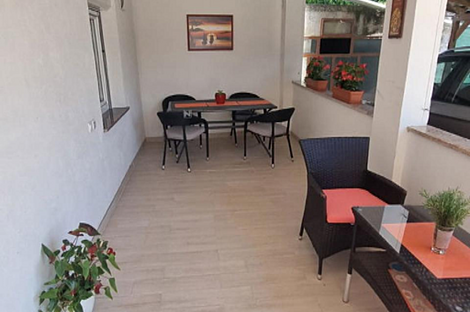 Квартира с тремя комнатами в Бертоках: 21