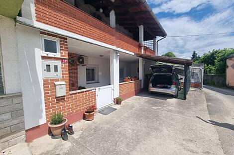 Квартира с тремя комнатами в Бертоках: 23