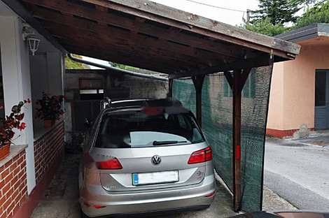 Квартира с тремя комнатами расположена в Бертоках.: 23