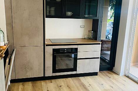 Трёхкомнатная квартира с балконом: 1