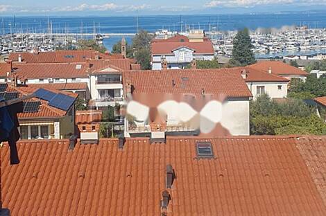 Трёхкомнатная квартира на Изола: 4