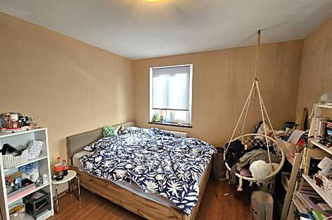 Дом с пятью или более комнатами: 9