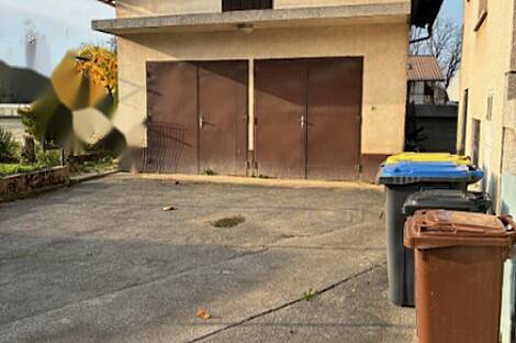 Вич, Любляна, дом у Долгого моста: 12