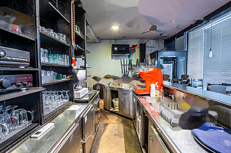 Торговое пространство в Моще: 3