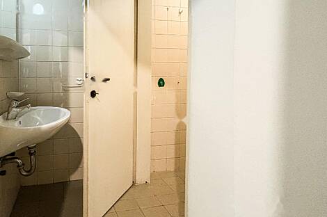 Торговая площадь в центре: 12