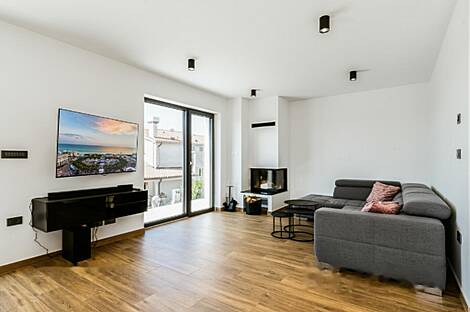 Хрватины, дом: 4