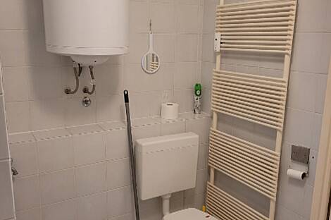 Квартира с двумя комнатами: 9