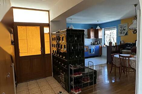 Трёхкомнатное жильё в Шаларе: 9