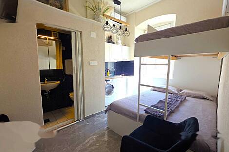 Студия в центре Копера: 7