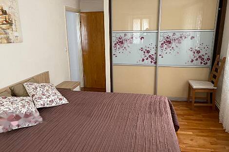 Квартира с четырьмя комнатами в Изоле.: 2