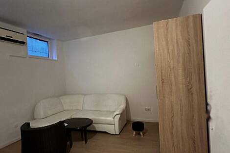 Квартира с 1,5 комнатами в Сежане: 2