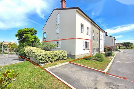 Трёхкомнатная квартира в Коломбане: 11