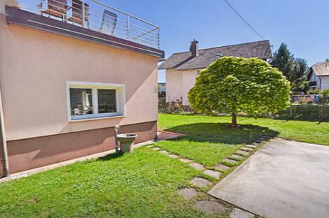 Хижина, Ежица: 15