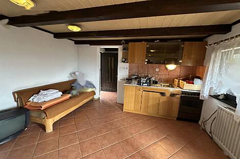 Дом, Древеник: 8